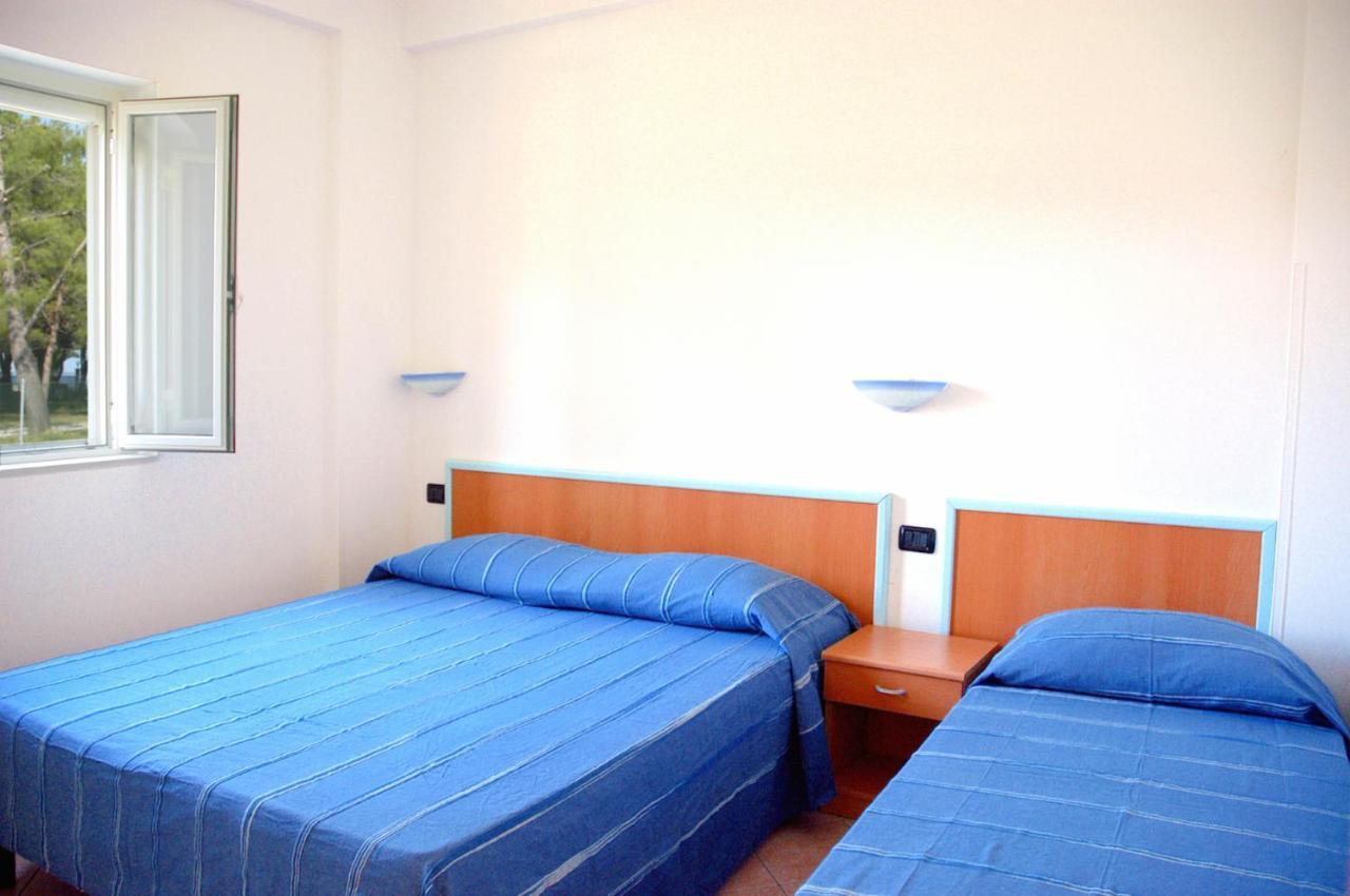 One Love Apartments Lupetto Buitenkant foto